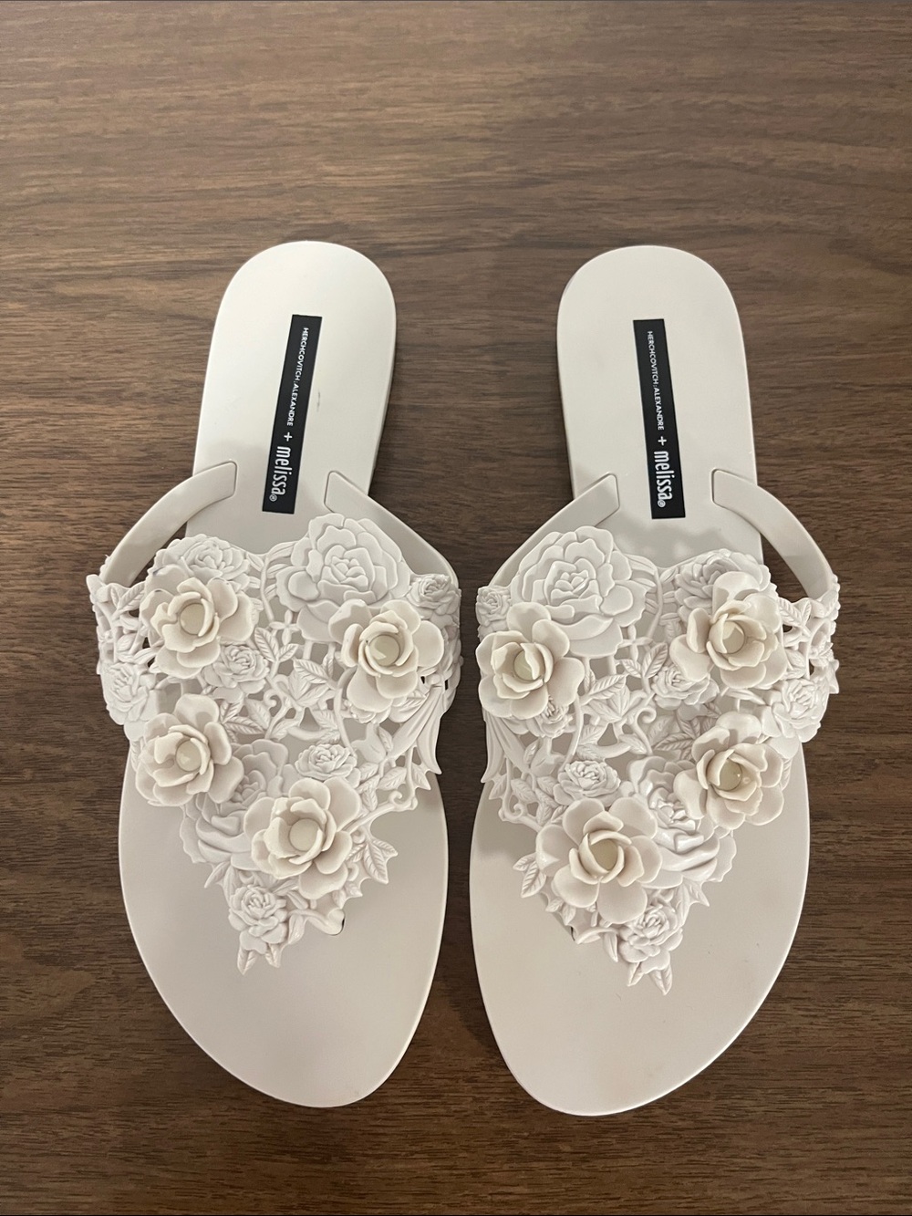 Melissa Women's Cream 3D Floral Jelly Slide Sandals